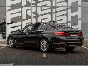 Седан BMW 5 серия 2017 года, 3020000 рублей, Краснодар