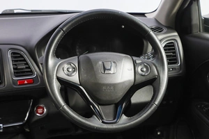 Внедорожник Honda Vezel 2014 года, 1649000 рублей, Новосибирск