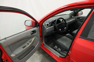 Хэтчбек Chevrolet Lacetti 2010 года, 690000 рублей, Курск