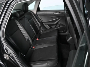 Седан Volkswagen Jetta 2019 года, 2039000 рублей, Аксай