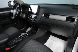 Внедорожник Mitsubishi Outlander 2014 года, 1559000 рублей, Челябинск