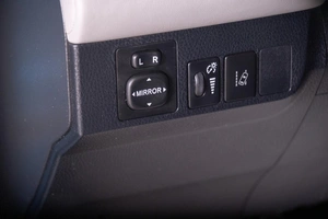 Внедорожник Toyota RAV4 2017 года, 2779000 рублей, Томск