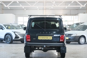 Внедорожник ВАЗ (LADA) 4x4 (Нива) 2017 года, 669000 рублей, Омск