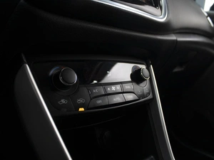 Внедорожник Suzuki SX4 2019 года, 2150000 рублей, Омск