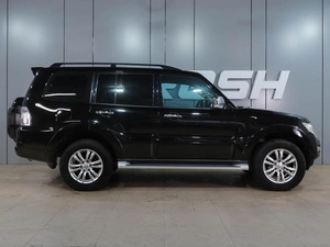 Внедорожник Mitsubishi Pajero 2017 года, 3099000 рублей, Воронеж