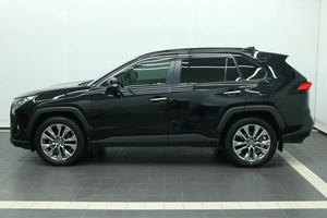 Внедорожник Toyota RAV4 2020 года, 3335000 рублей, Красноярск