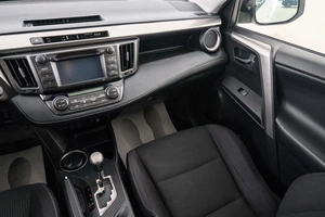 Внедорожник Toyota RAV4 2014 года, 2399000 рублей, Красноярск