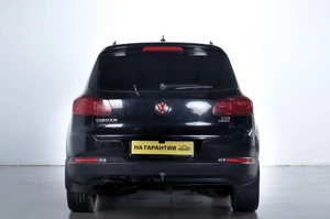 Внедорожник Volkswagen Tiguan 2013 года, 1219000 рублей, Челябинск