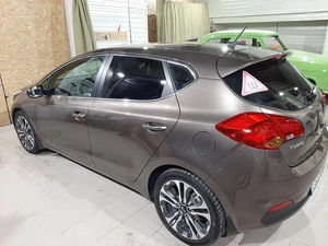 Хетчбэк Kia Ceed 2013 года, 1185000 рублей, Красноярск