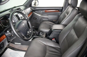 Внедорожник Toyota Land Cruiser Prado 2004 года, 1799000 рублей, Пермь