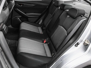 Седан Subaru Impreza 2019 года, 1574000 рублей, Кирилловка