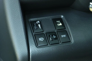 Внедорожник Toyota RAV4 2010 года, 1499000 рублей, Омск