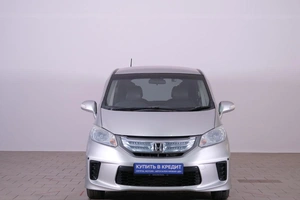 Минивэн Honda Freed 2012 года, 1169000 рублей, Омск