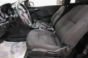 Хетчбэк Opel Astra 2012 года, 749000 рублей, Новокузнецк