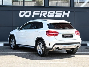 Внедорожник Mercedes-benz GLA-класс 2015 года, 1976000 рублей, Кирилловка
