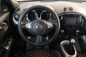Внедорожник Nissan Juke 2011 года, 819000 рублей, Омск
