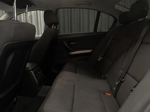 Седан BMW 3 серия 2011 года, 1050000 рублей, Красноярск