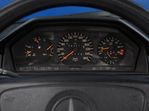 Кабриолет Mercedes-benz E-класс 1994 года, 4700000 рублей, Москва