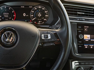 Внедорожник Volkswagen Tiguan 2018 года, 2899000 рублей, Краснодар