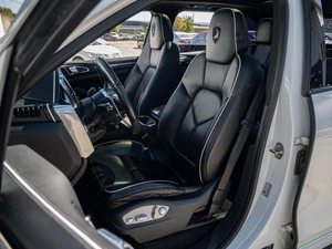 Внедорожник Porsche Cayenne S 2015 года, 5460000 рублей, Краснодар