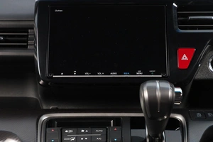 Минивэн Honda Stepwgn Spada 2019 года, 2489000 рублей, Новосибирск