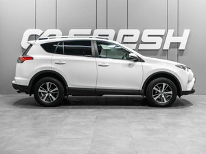 Внедорожник Toyota RAV4 2017 года, 2769000 рублей, Тюмень