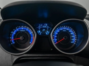 Седан Hyundai Avante 2011 года, 1050000 рублей, Красноярск