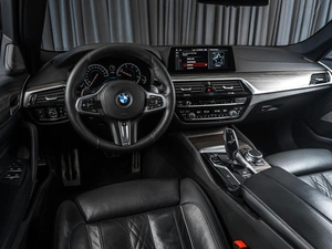 Седан BMW 5 серия 2018 года, 4199000 рублей, Тюмень
