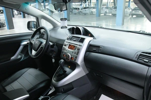 Минивэн Toyota Verso 2010 года, 1188000 рублей, Солонцы