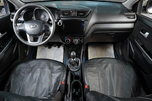 Седан Kia Rio 2013 года, 669000 рублей, Тюмень