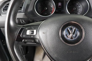 Внедорожник Volkswagen Tiguan 2019 года, 2249000 рублей, Пермь