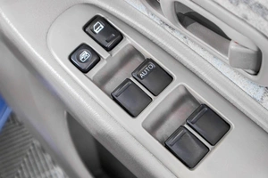 Минивэн Nissan Liberty 1998 года, 349000 рублей, Барнаул