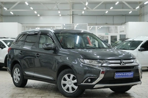 Внедорожник Mitsubishi Outlander 2015 года, 2099000 рублей, Омск