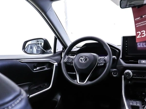 Внедорожник Toyota RAV4 2021 года, 3630000 рублей, Красноярск