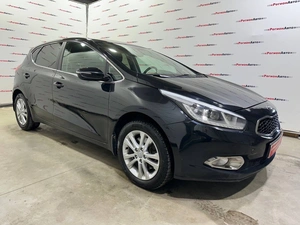 Хетчбэк Kia Ceed 2014 года, 1090000 рублей, Красноярск