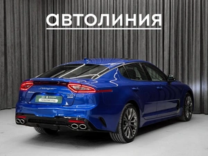 Лифтбек Kia Stinger 2018 года, 2599000 рублей, Красноярск