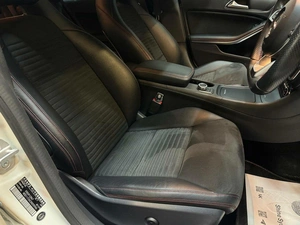 Седан Mercedes-benz CLA-класс 2015 года, 1737000 рублей, Красноярск