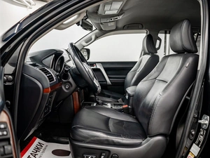 Внедорожник Toyota Land Cruiser Prado 2016 года, 3340000 рублей, Красноярск