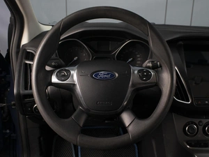 Седан Ford Focus 2012 года, 750000 рублей, Омск