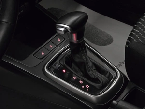 Хетчбэк Kia Rio X-Line 2019 года, 1249000 рублей, Красноярск
