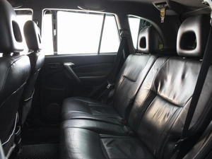 Внедорожник Toyota RAV4 2004 года, 910000 рублей, Омск