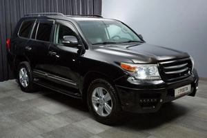 Внедорожник Toyota Land Cruiser 2013 года, 4099000 рублей, Красноярск