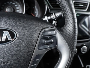 Седан Kia Rio 2017 года, 1187000 рублей, Волгоград