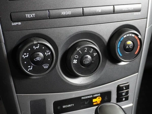 Седан Toyota Corolla 2012 года, 1239000 рублей, Воронеж