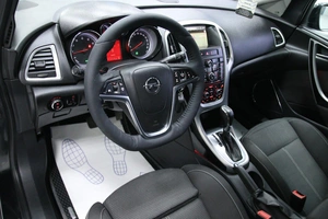 Хетчбэк Opel Astra GTC 2012 года, 888000 рублей, Солонцы