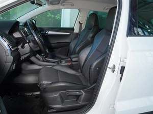 Внедорожник Skoda Karoq 2020 года, 2149000 рублей, Тверь