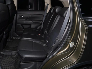 Внедорожник Mitsubishi Outlander 2017 года, 2820999 рублей, Тверь