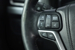 Внедорожник Toyota Highlander 2014 года, 2699000 рублей, Новосибирск