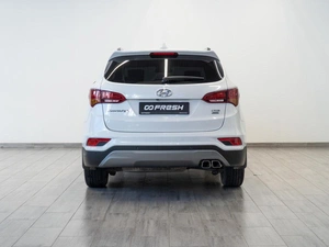Внедорожник Hyundai Santa Fe 2018 года, 2699000 рублей, Саратов