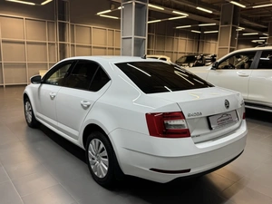 Лифтбек Skoda Octavia 2019 года, 1497000 рублей, Красноярск